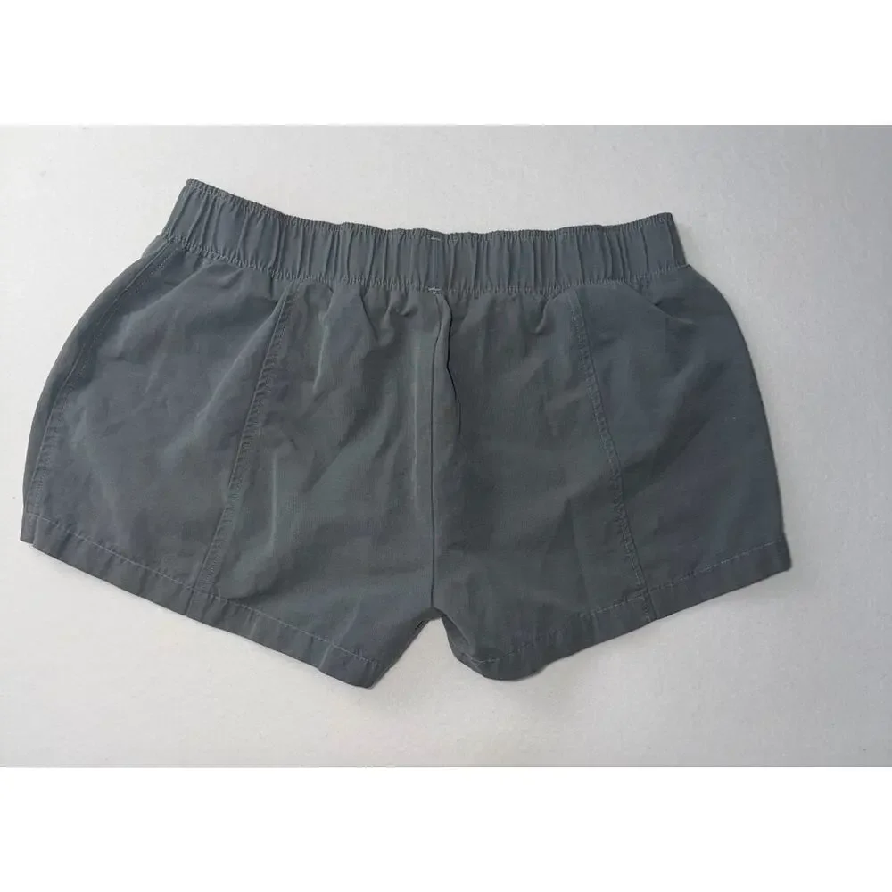 Fayettechll women’s grey performance outdoor shorts